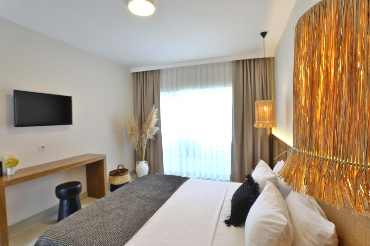 Lavinya Otel 古托克布库 外观 照片