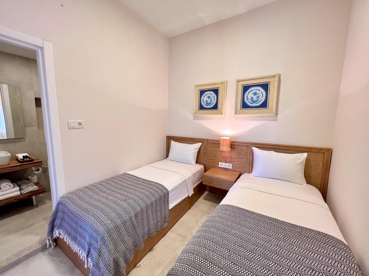 Lavinya Otel 古托克布库 外观 照片