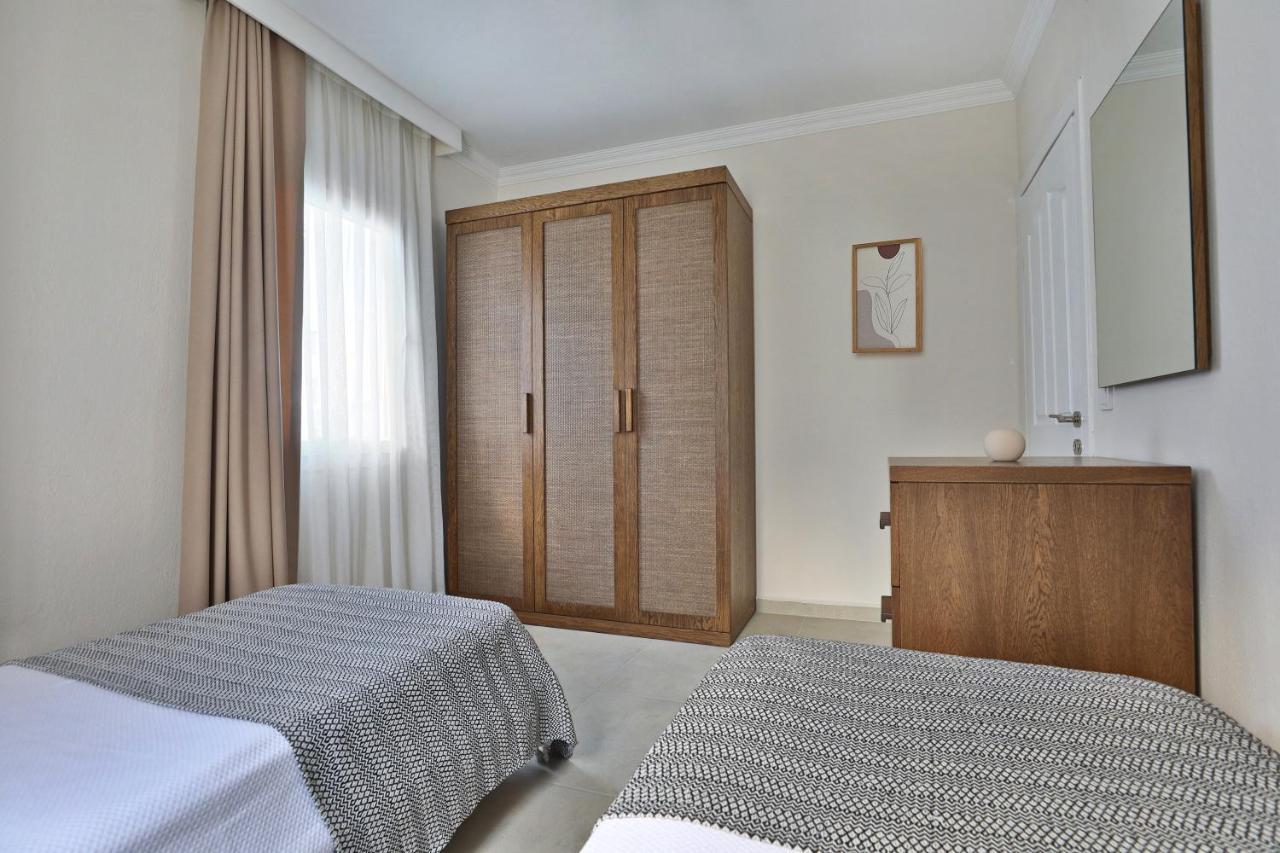 Lavinya Otel 古托克布库 外观 照片