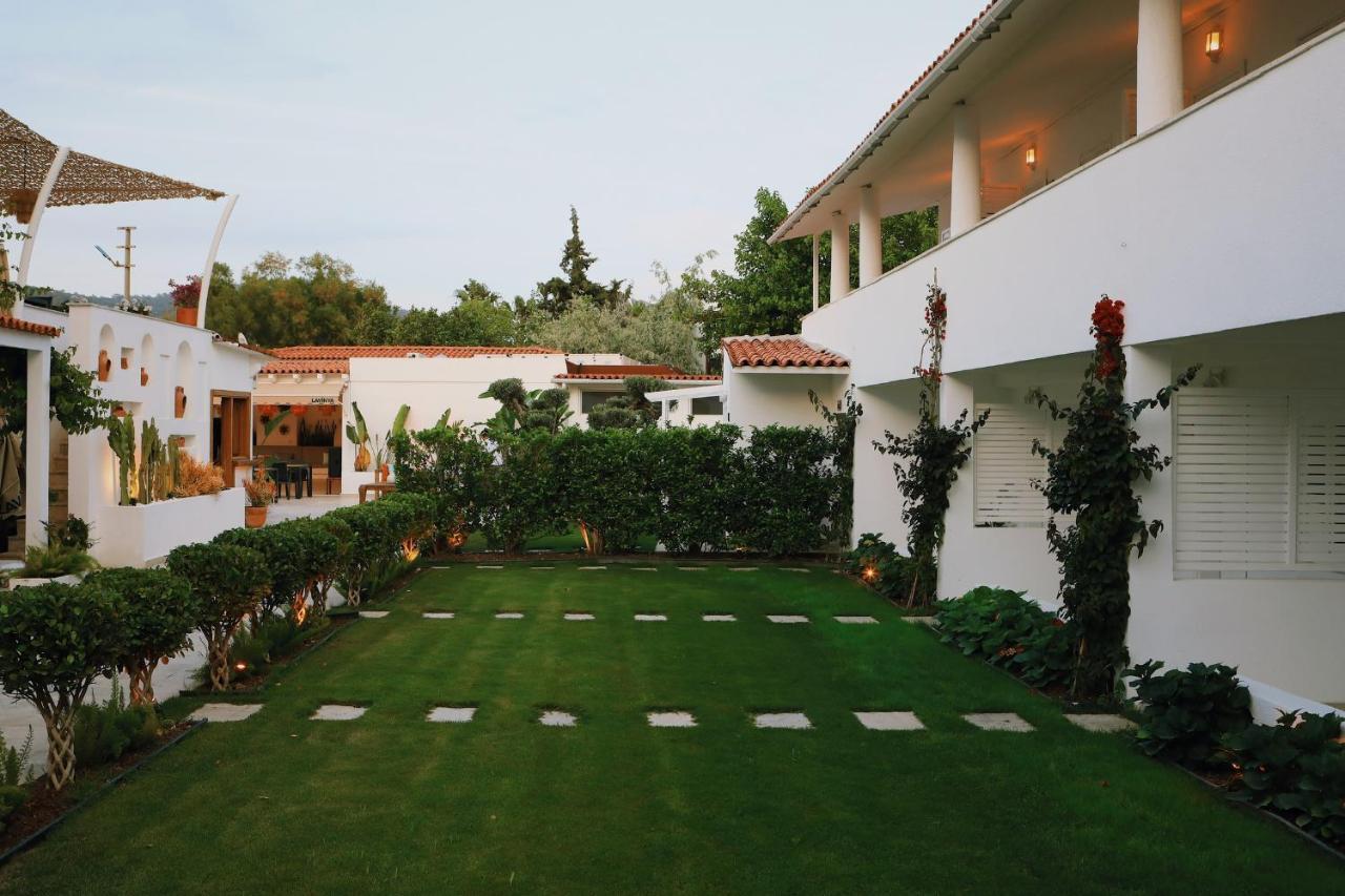 Lavinya Otel 古托克布库 外观 照片