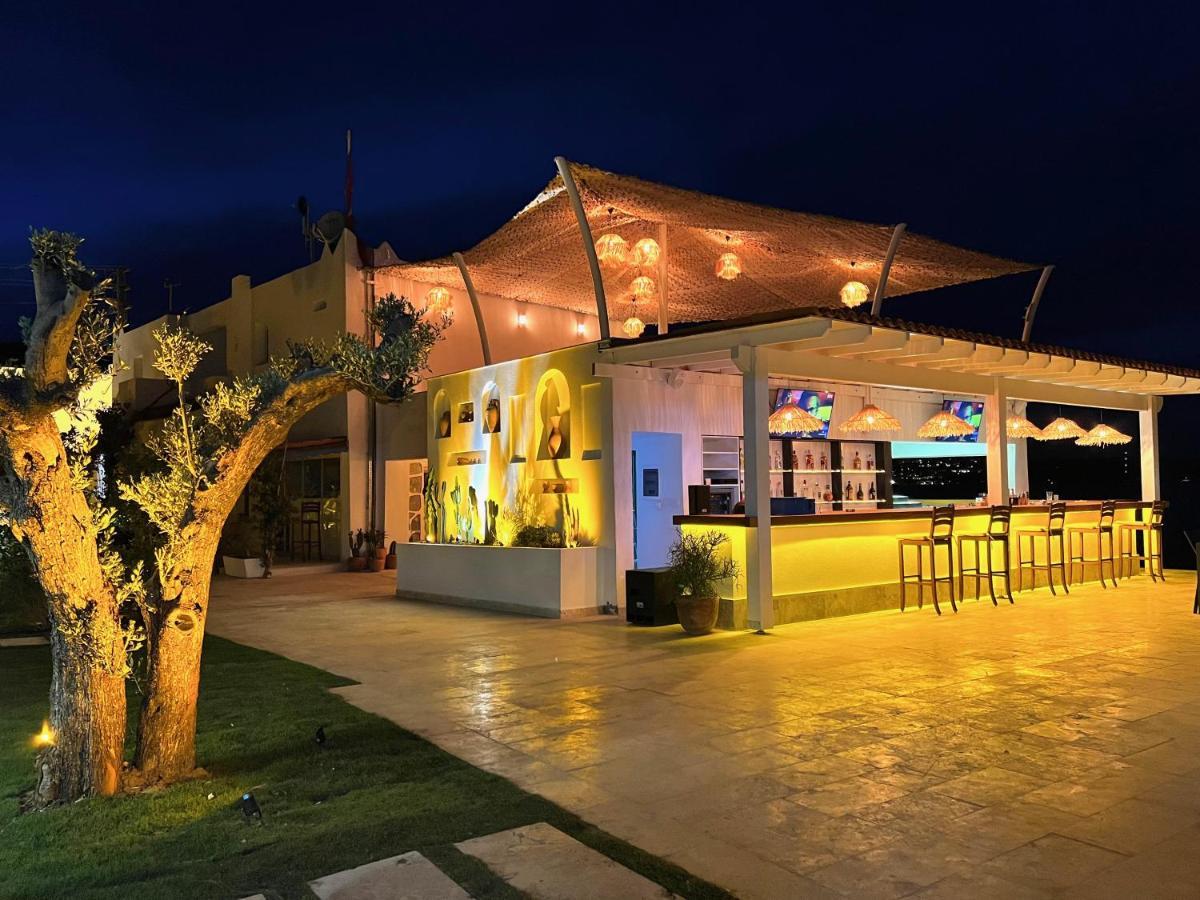 Lavinya Otel 古托克布库 外观 照片